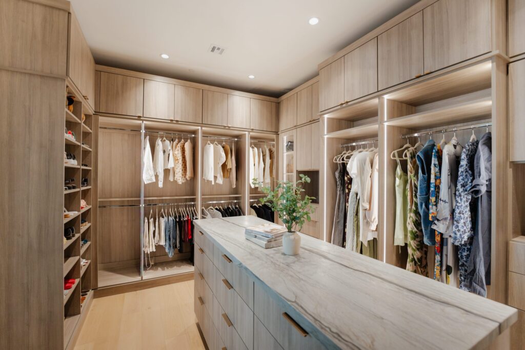 Dutchmaid custom closet