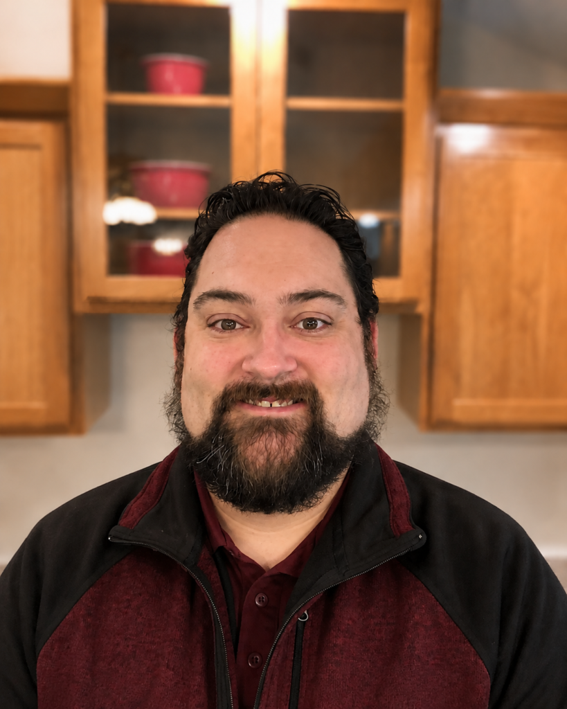 Scott Kingsley, Manager, Whole Project Specialist at Hannapel Dowagiac showroom
