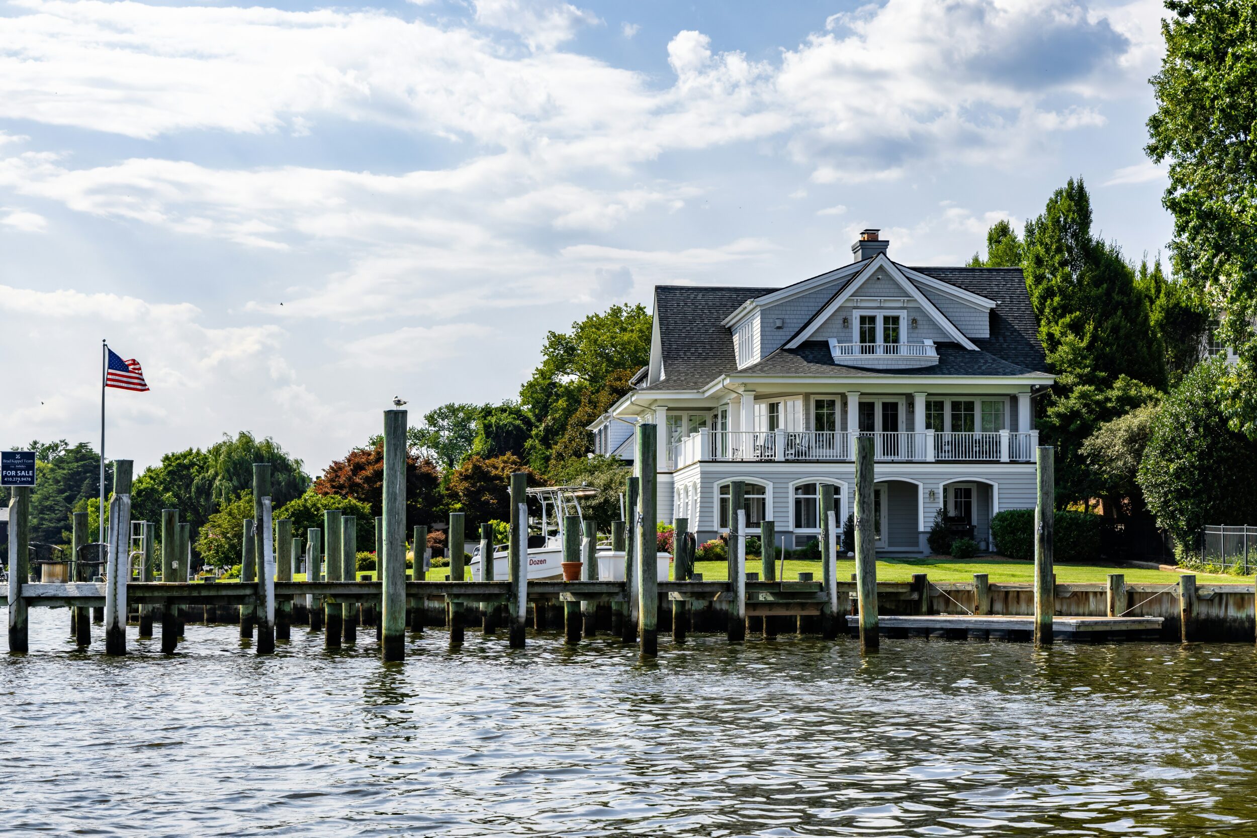 Andersen A-Series windows on a lakeside home, a good fit for Southwest Michigan